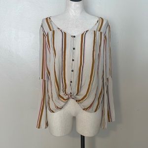 EUC Billabong Boho Top. Medium